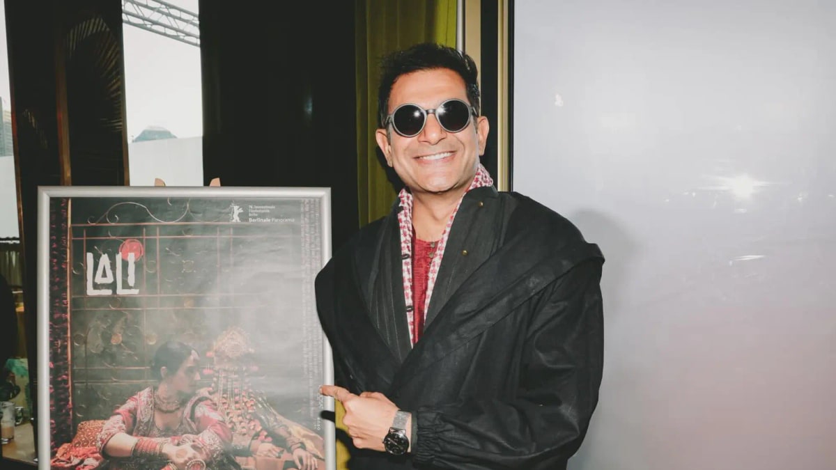 Director Sarmad Khoosat, whose drama Humsafar is being dubbed into Spanish